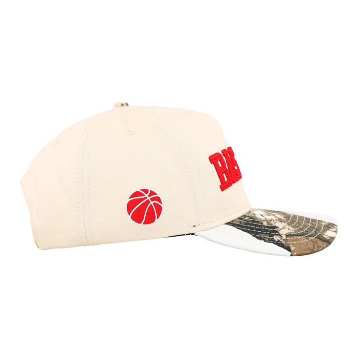 5 Panels Baseball Caps With Custom Three-dimensional Chain Embroidery